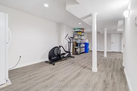 15 Rosepac Avenue, ON L6Z 3S1