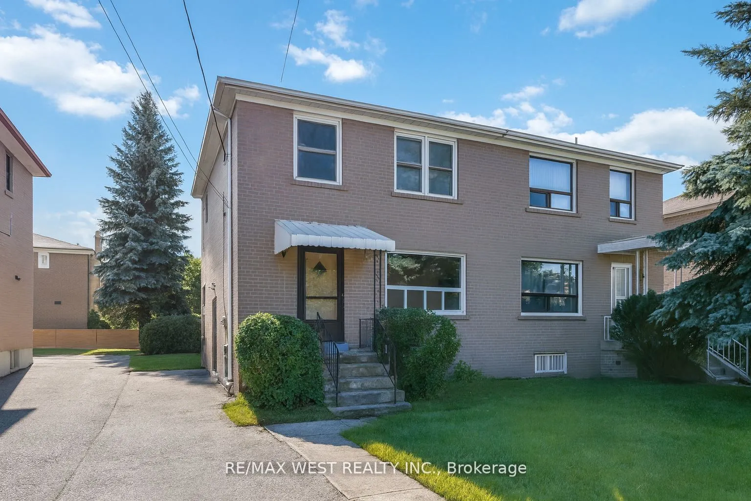 241 Eileen Avenue, ON M6N 1W5