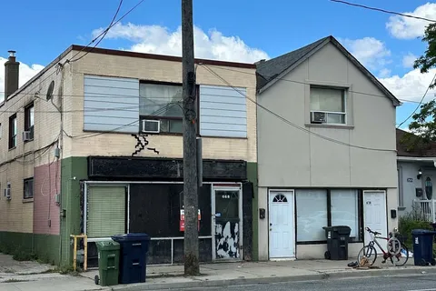 668 Jane Street, ON M6N 4A7