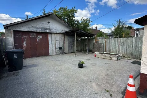 668 Jane Street, ON M6N 4A7