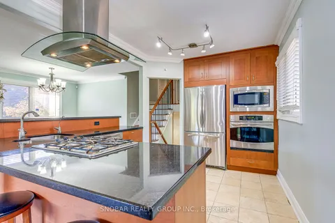 88 Poynter Drive, ON M9R 1L5