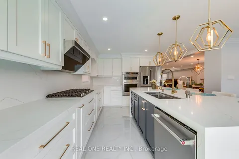 6150 Duford Drive, ON L5V 1A6