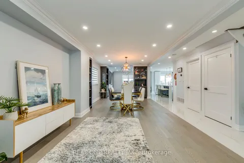 6150 Duford Drive, ON L5V 1A6