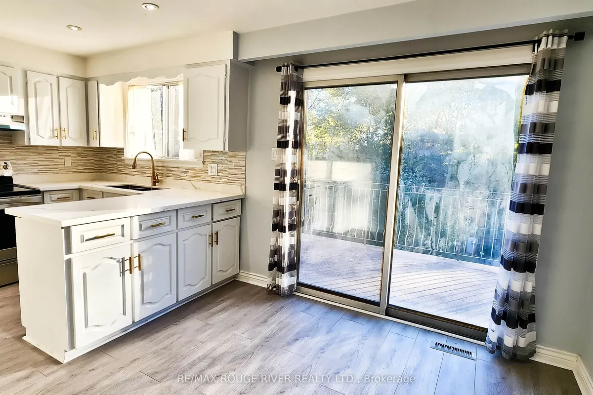 22 Annabelle Drive, ON M9V 3B6