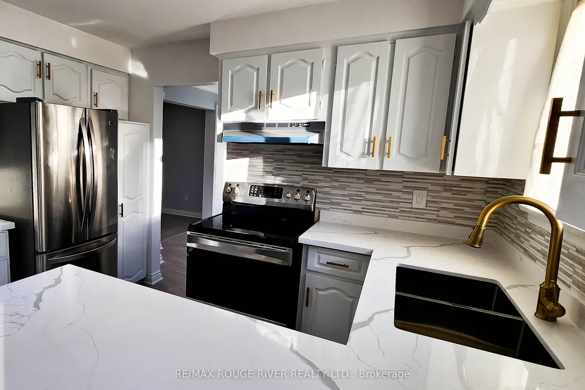 22 Annabelle Drive, ON M9V 3B6