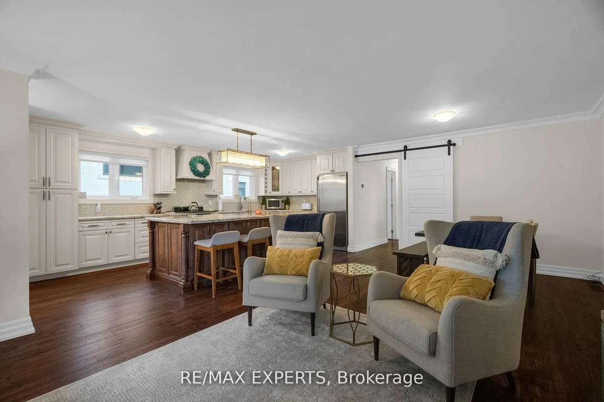 173 Kingsview Drive, ON L7E 3W8