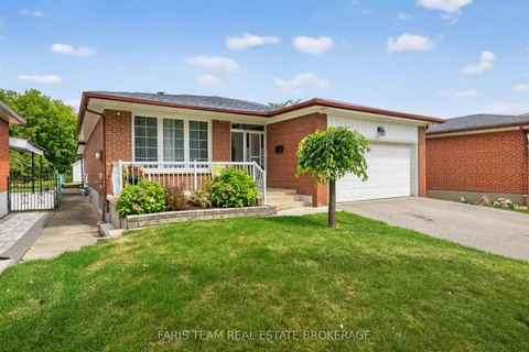 38 Collingdale Road, ON M9V 3R1