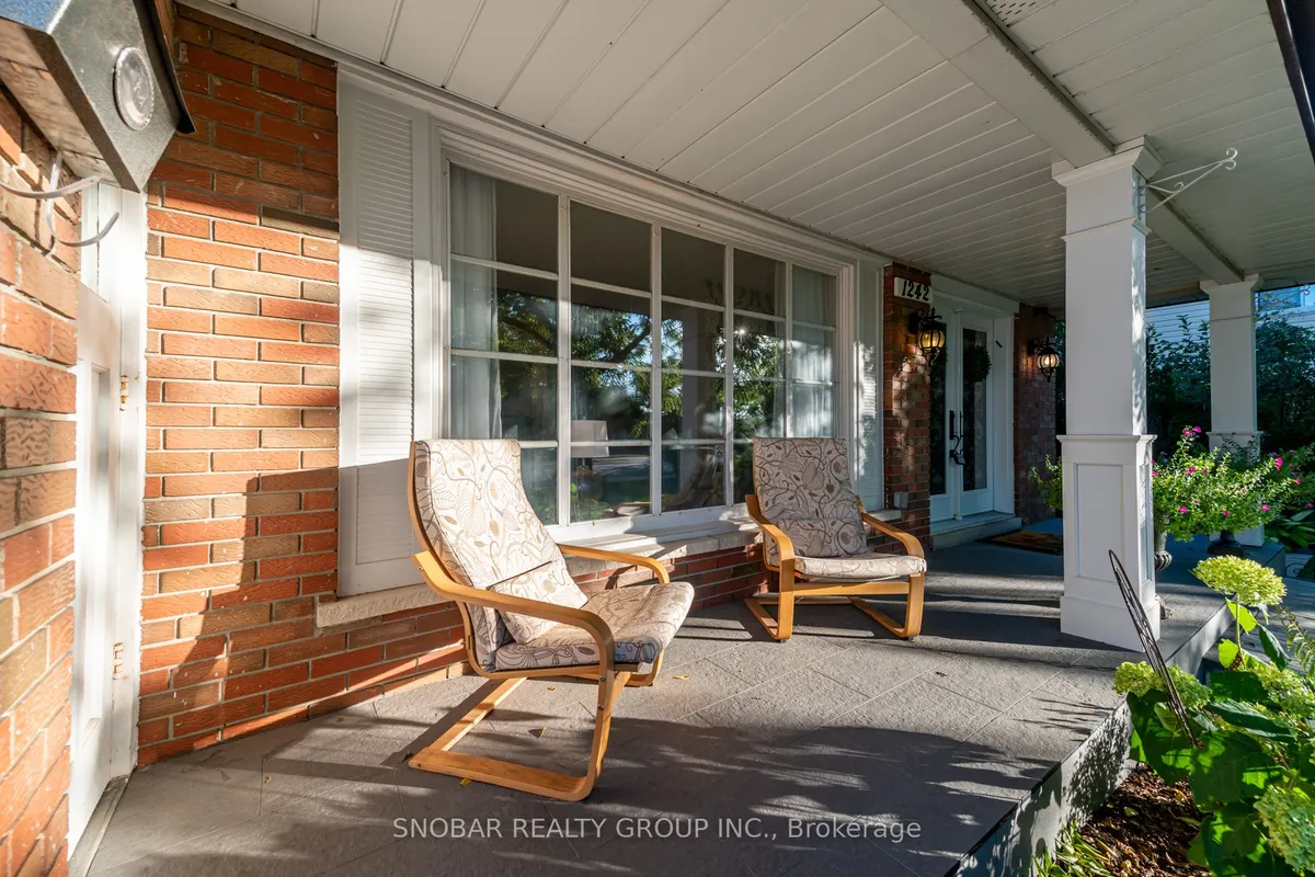 1242 Forestwood Drive, ON L5C 1J1