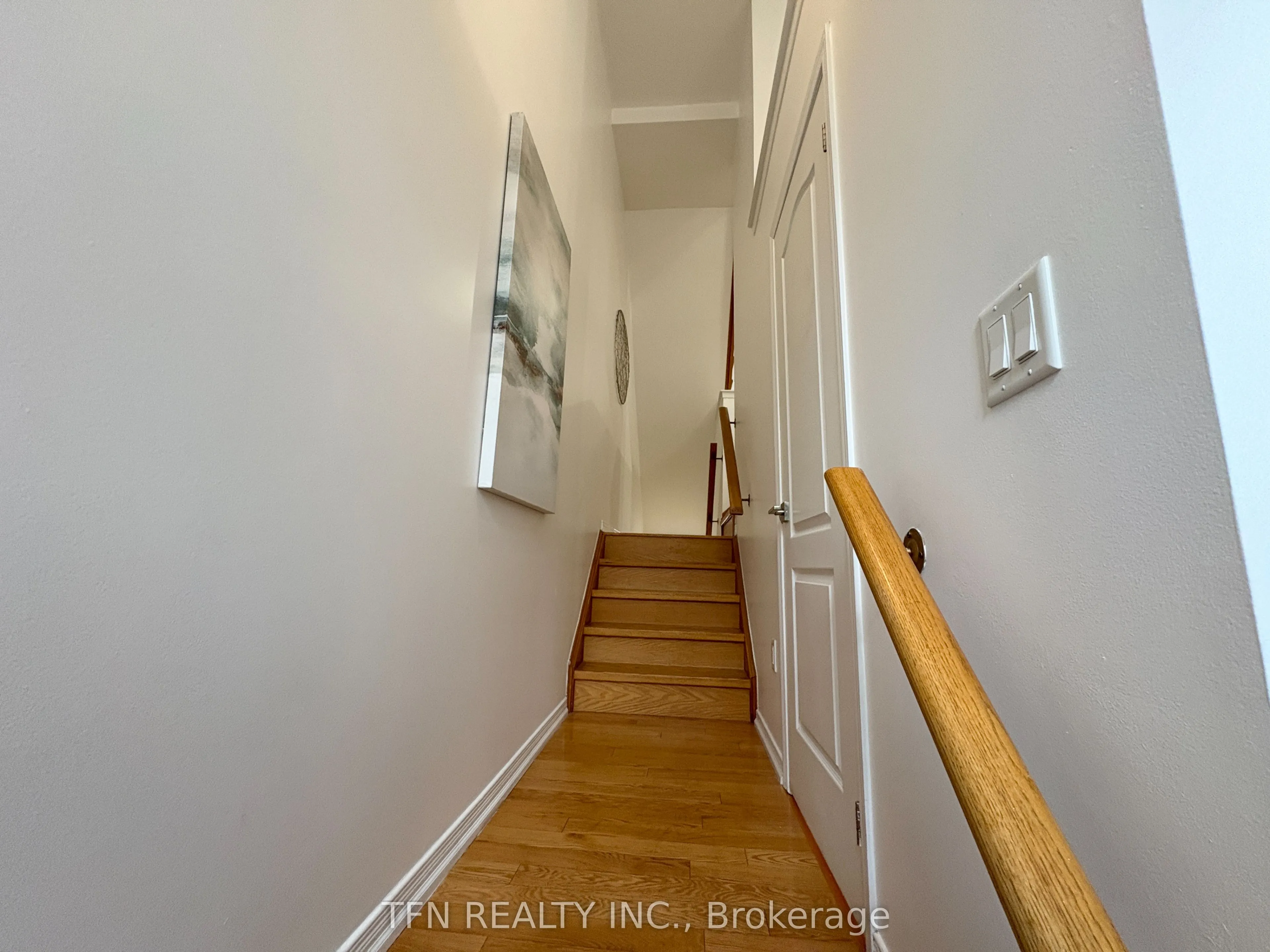 Condo Townhouse living room at 7166 Triumph Lane Mississauga