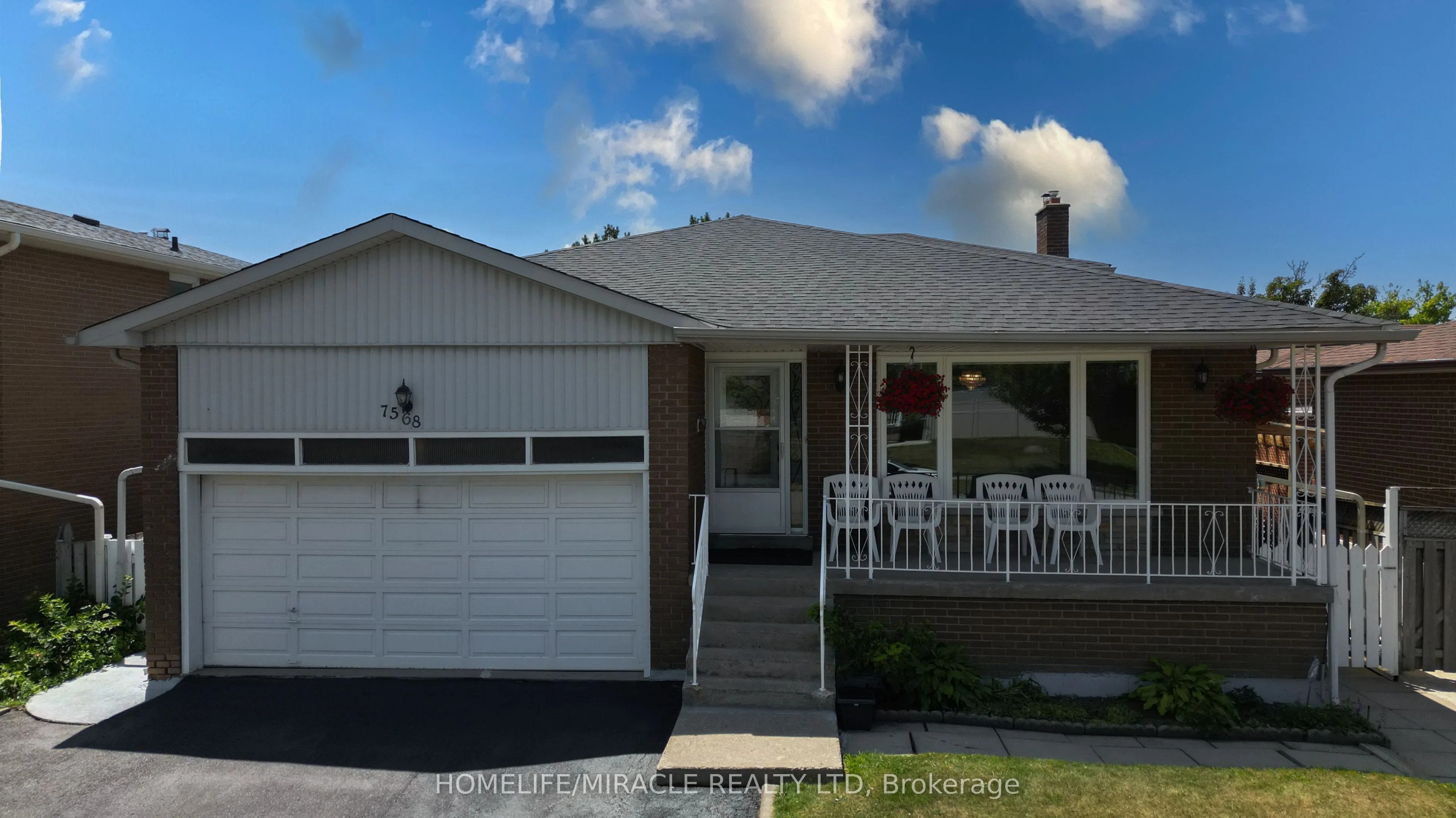 7568 Middleshire Drive, ON L4T 3S2