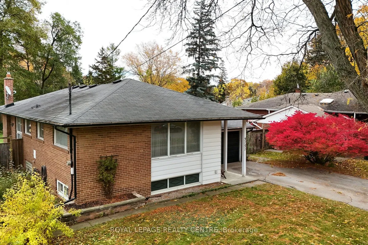 3151 The Credit Woodlands N/A, ON L5C 2J2