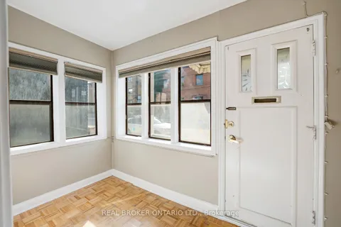 195 Islington Avenue, ON M8V 3B8