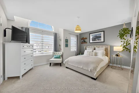 22 Drew Brown Boulevard, ON L9W 6Z4