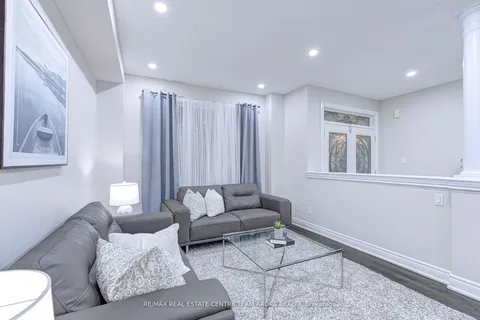 32 Attraction Drive, ON L6Y 2Z8