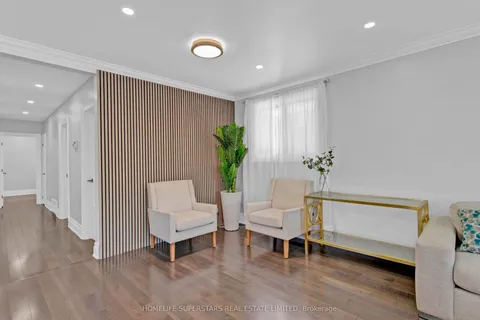 24 Archway Crescent, ON M9M 1V6