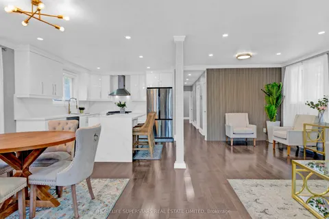 24 Archway Crescent, ON M9M 1V6