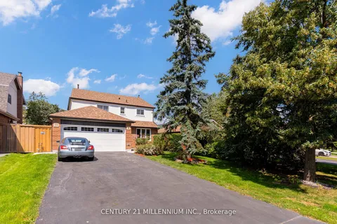 14 Milford Crescent, ON L6S 3E4