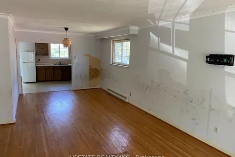 2252 Kilgorie Court, ON L4Y 1X5