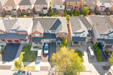 37 Clyde Road, ON L6X 0M6