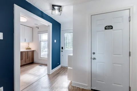 2261 Leominster Drive, ON L7P 3W8