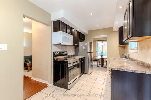 1033 Havendale Boulevard, ON L7P 3P7