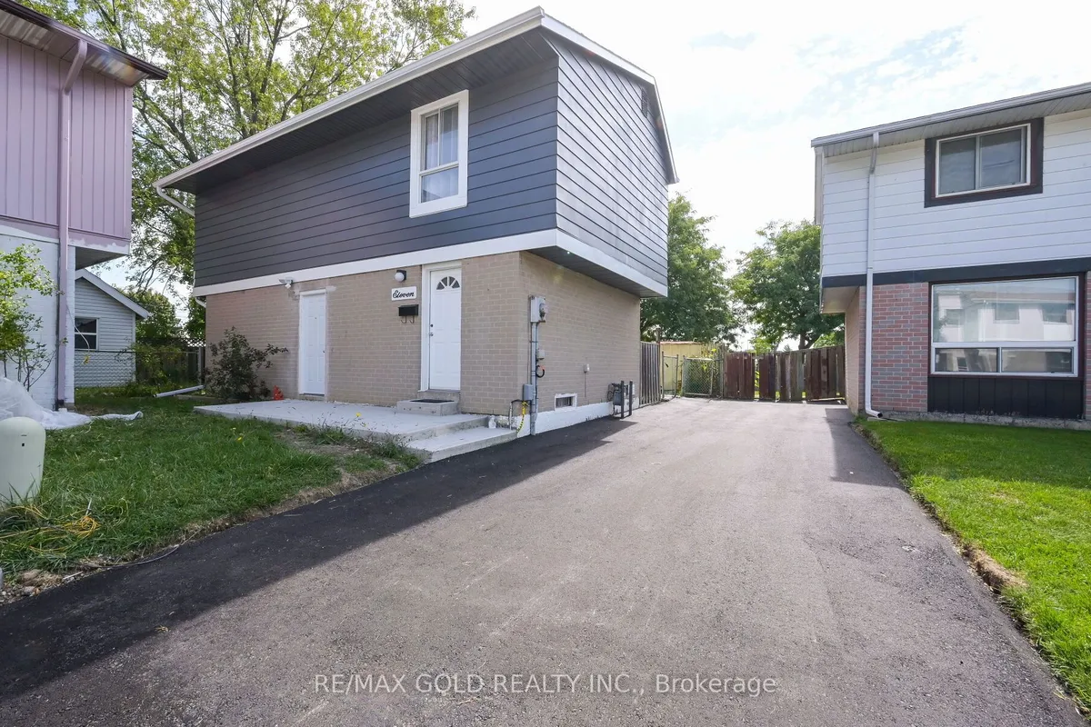 11 Huronia Court, ON L6S 2C7