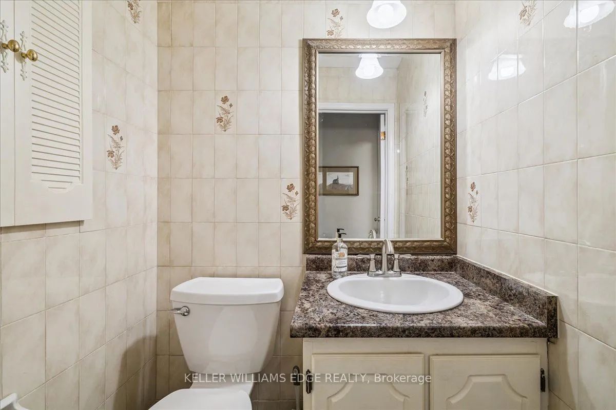 595 Barons Court, ON L7R 4E4