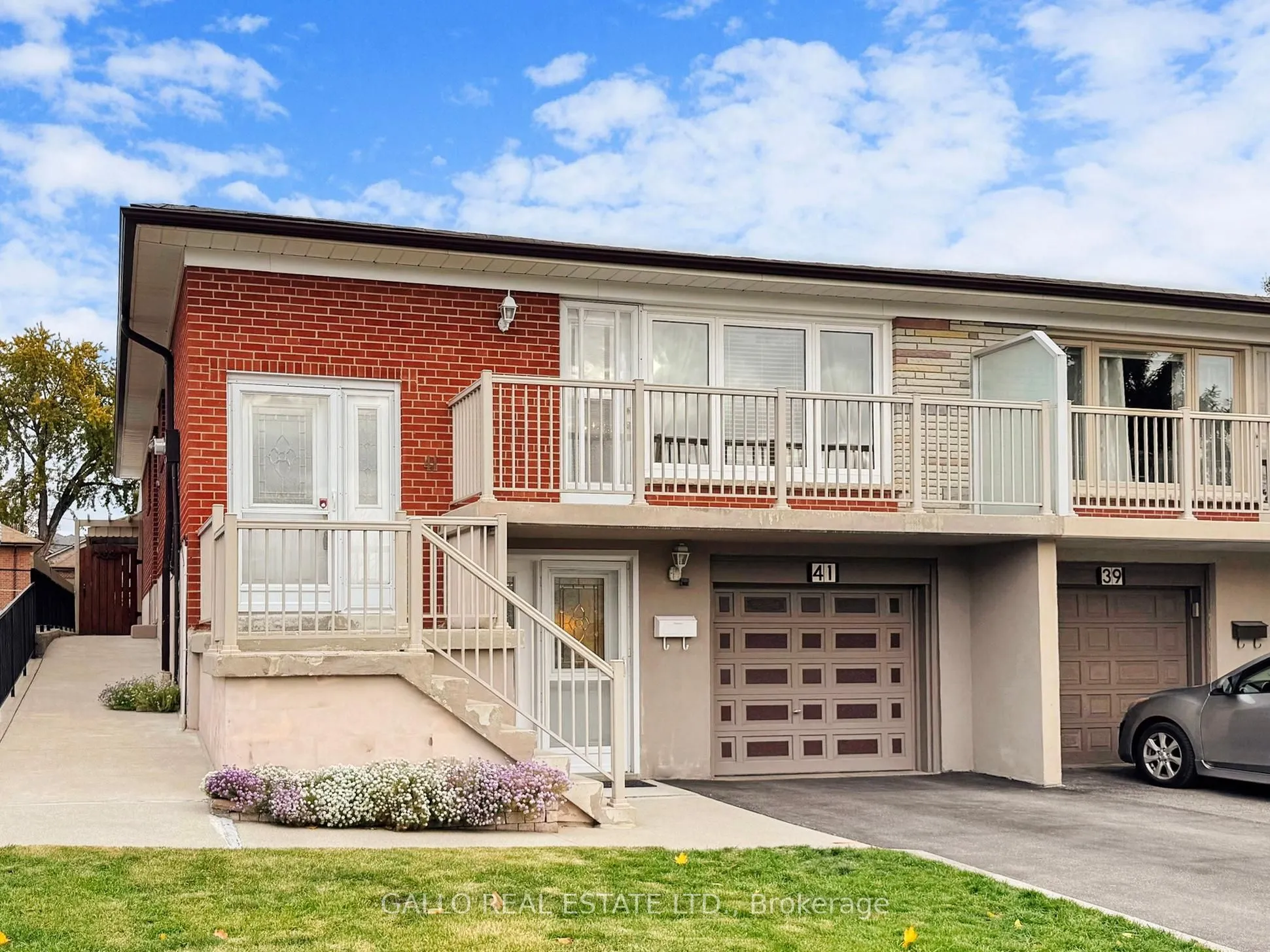 41 Riverton Drive, ON M9L 2N8