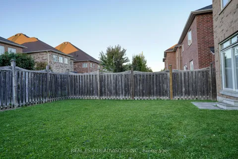 3208 Countess Crescent, ON L5M 0E2