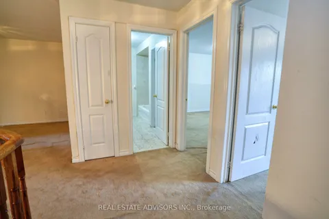 3208 Countess Crescent, ON L5M 0E2