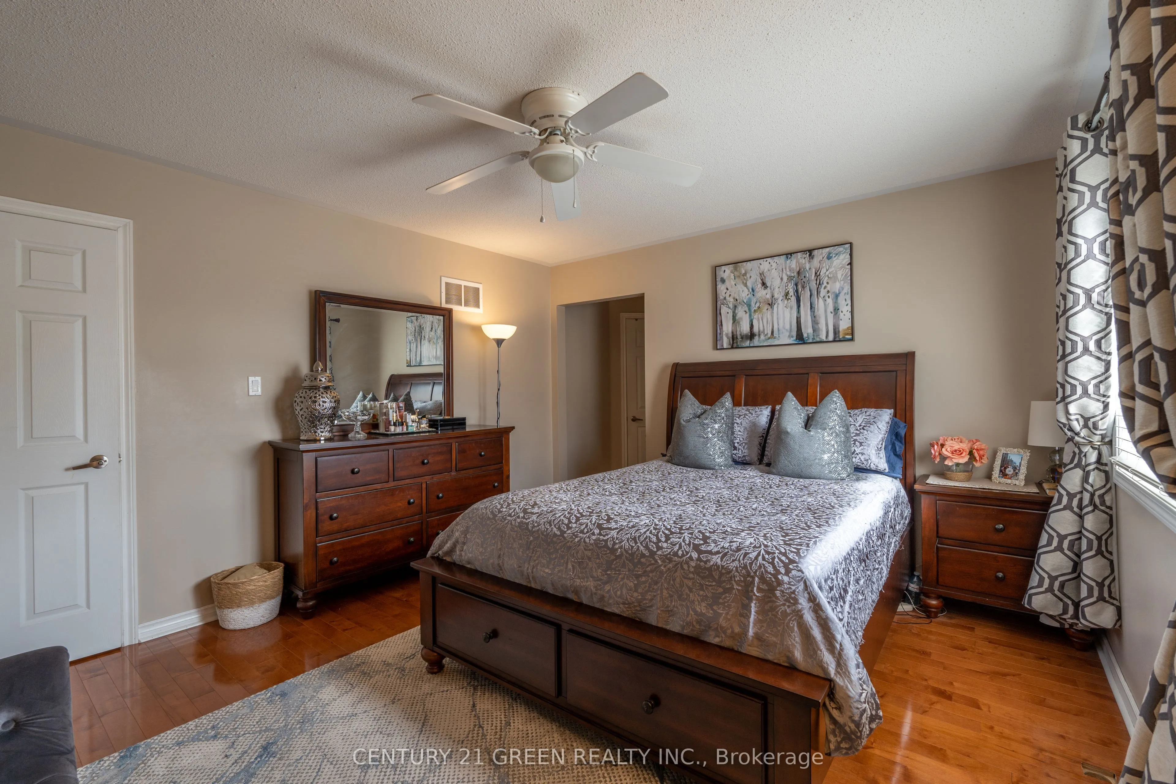 936 Hepburn Road, ON L9T 0L6