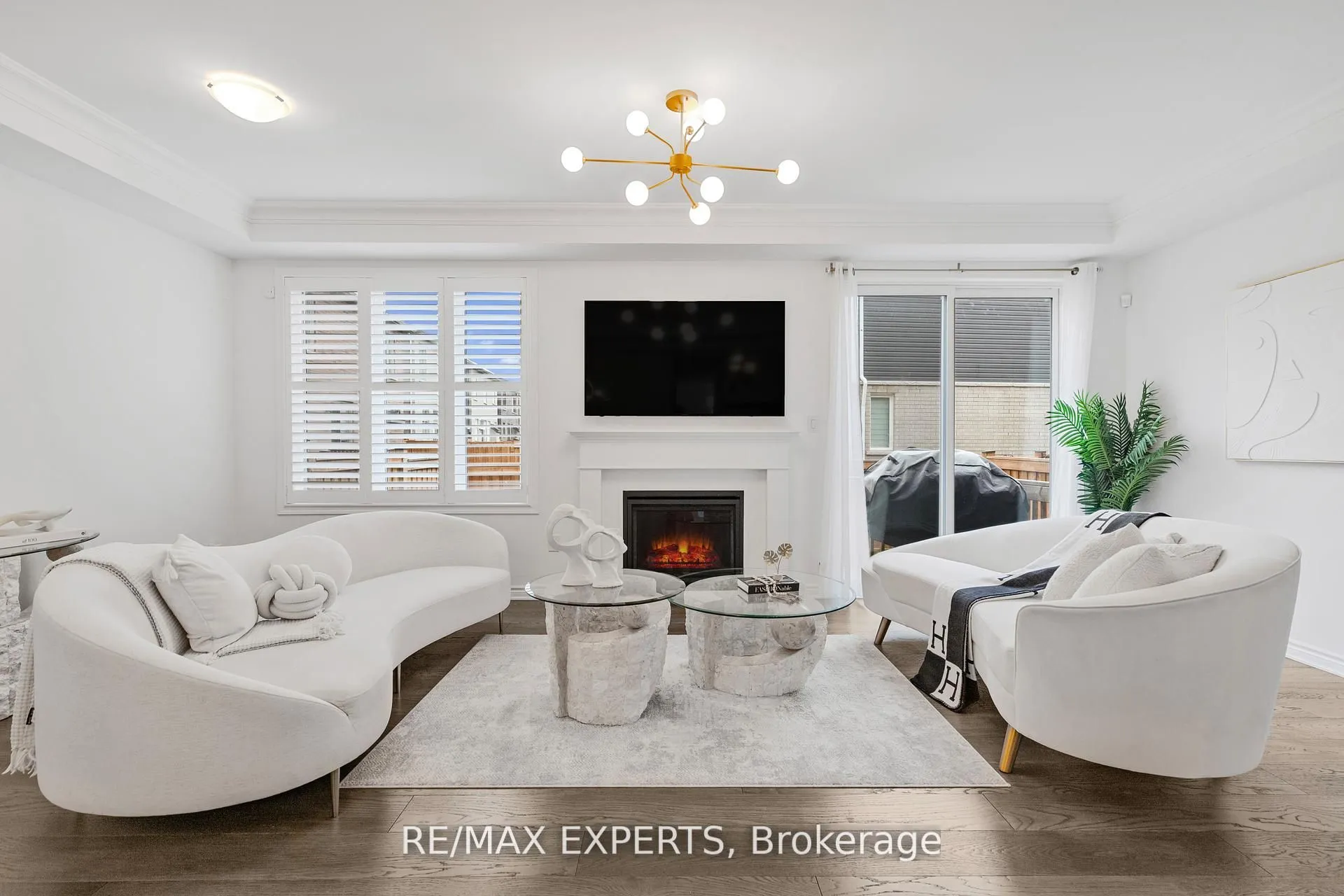 1358 Lobelia Crescent, ON L9E 1X5