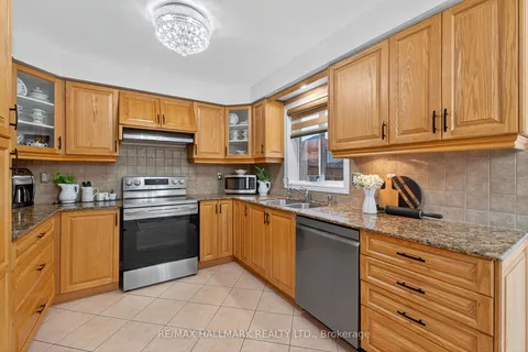 185 Harvest Moon Drive, ON L7E 2X6