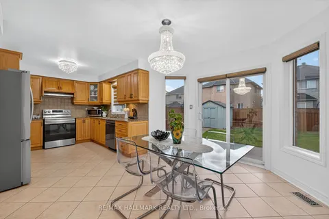 185 Harvest Moon Drive, ON L7E 2X6