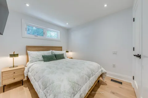 359 Harvie Avenue, ON M6E 4L6