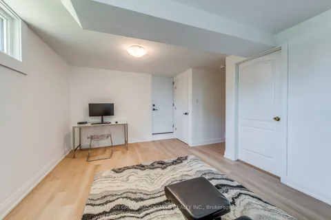 359 Harvie Avenue, ON M6E 4L6