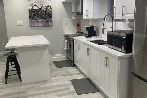 11 Darren Road, ON L6P 1Z6