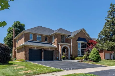 2010 Parklane Crescent, ON L7M 3V5