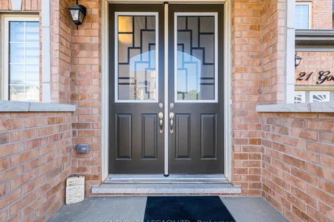 21 Goodview Drive, ON L6R 4C3