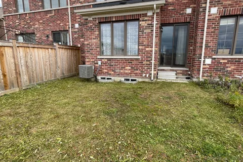 56 Circus Crescent, ON L7A 5E3