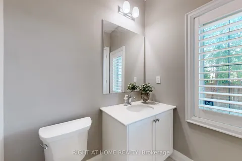 2003 DEERVIEW Common, ON L6M 0Y2