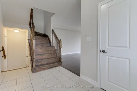 102 Morra Avenue, ON L0J 1C0