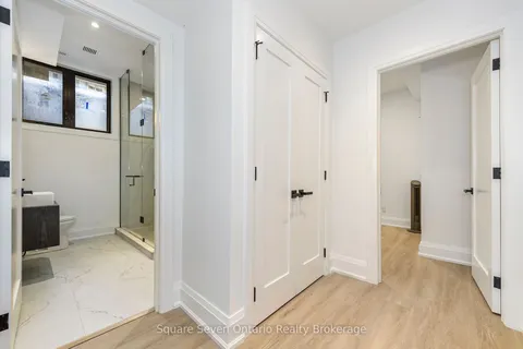 518 Sherin Drive, ON L6L 4J8