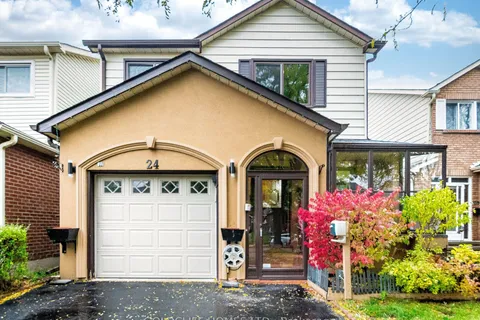 24 Rowe Court, ON L6X 2S2