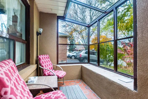 24 Rowe Court, ON L6X 2S2