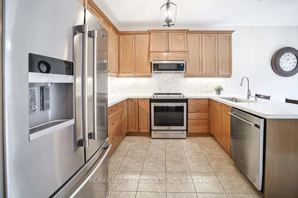 3056 Mission Hill Drive, ON L5M 0C1