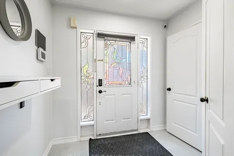 43 Sunnyview Road, ON L7A 3E4