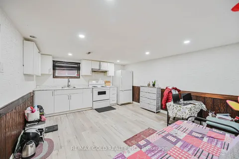 3724 Darla Drive, ON L4T 2C9