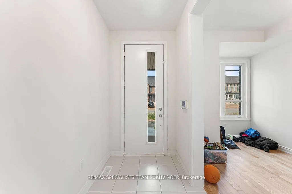 3243 Sixth Line, ON L6H 0V9