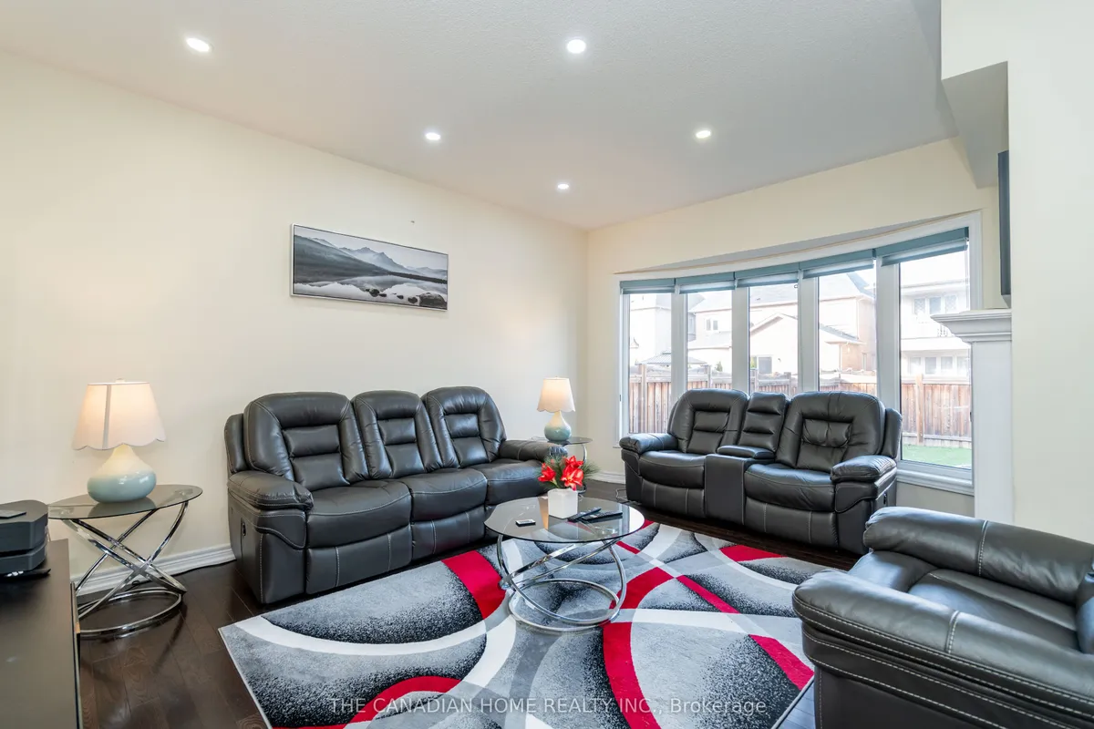 13 Templar Street, ON L6Y 2Y2